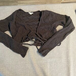 American Eagle Outfitters Dark gray Textured cropped wrap shirt size medium